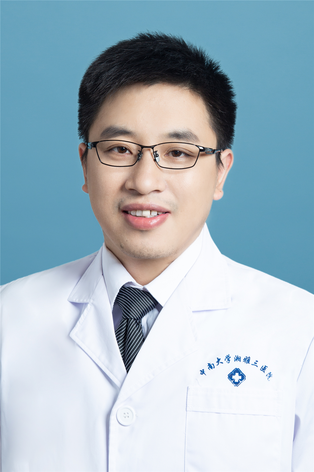 李建