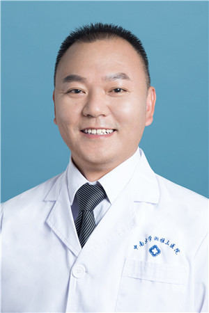 李佐军