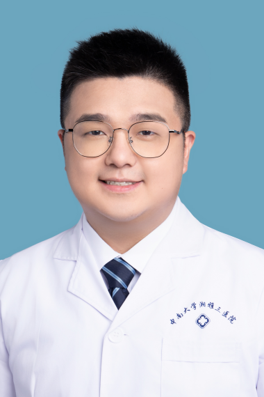 李超